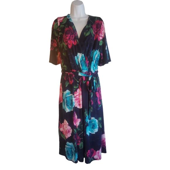 Chris & Carol Dresses & Skirts - Beautiful Chris & Carol Plus 2X Faux wrap Floral Dress